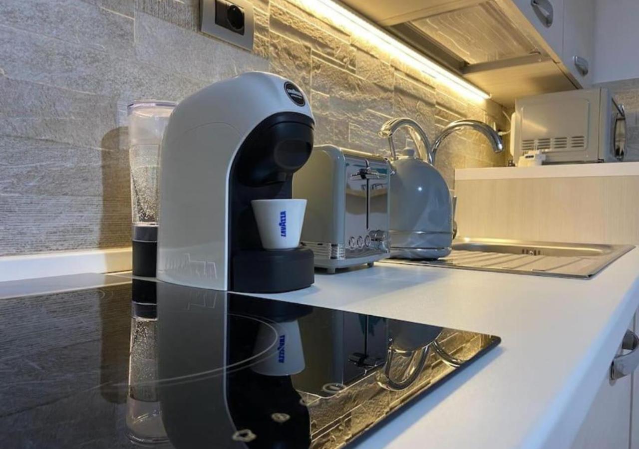 Loft Comodo Ed Elegante • Wi-Fi E Colazione Sanluri エクステリア 写真